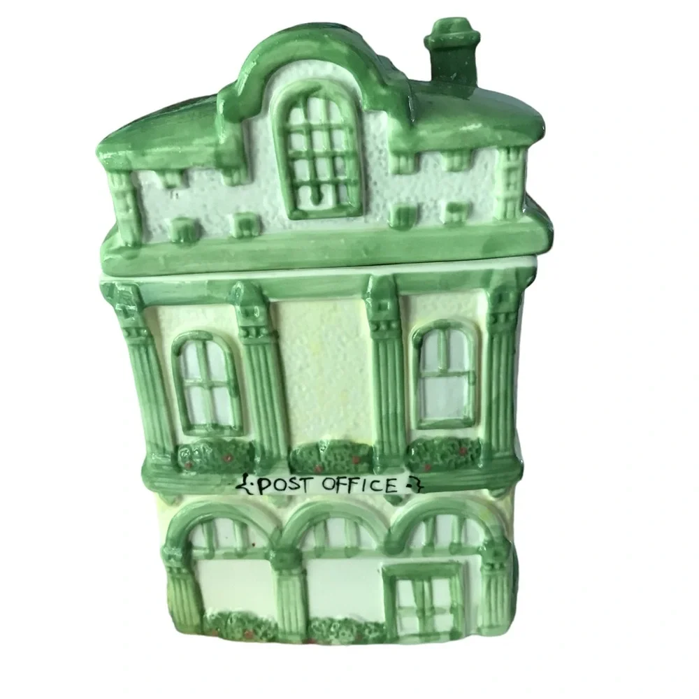 Vintage Victorian Ceramic Collectable Post Office 1995